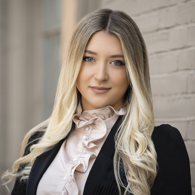 Headshot of Pamela Shenaj - Salem Five Branch Manager